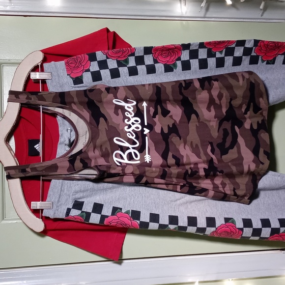 Women's No Boundaries S green army camo Blessed tank top - Picture 3 of 5